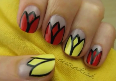 Cách vẽ móng hoa Tulip