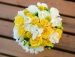Những mẫu hoa cưới màu vàng cho mùa lạnh