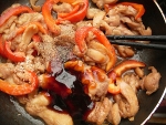 Cách chế biến món gà xào ớt chuông với sốt Teriyaki 4