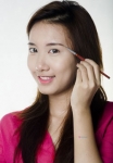 Cách trang điểm cho khuôn mặt tròn 4
