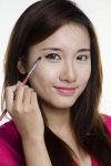 Cách trang điểm cho khuôn mặt tròn 6