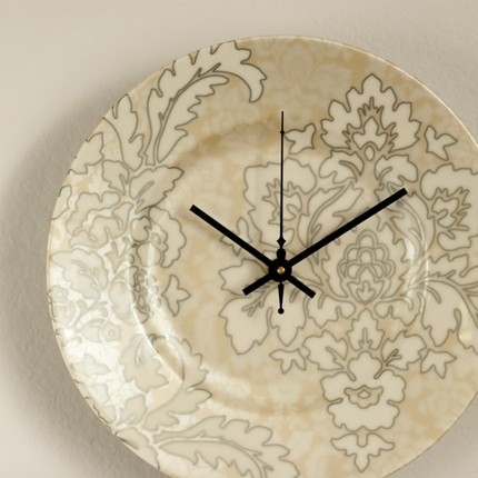 Những mẫu đồng hồ treo tường tuyệt đẹp từ đĩa ăn 8