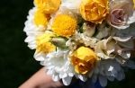 Cách bó hoa đơn giản để tặng nàng 5