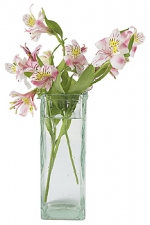 Một số mẫu cắm hoa đẹp cho ngày 8-3-1