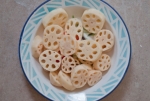 Canh củ sen và lạc 1